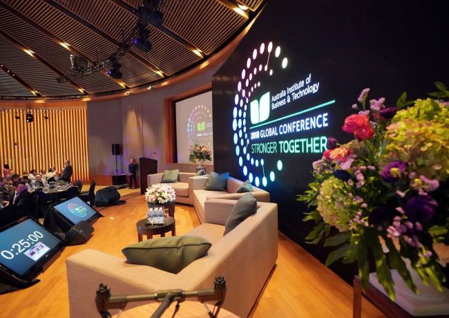 澳洲商业与技术学院